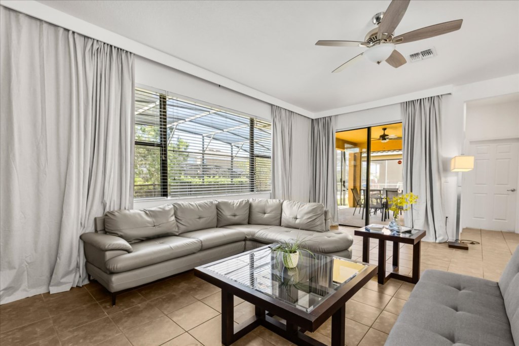 11-2609RosemontCir[3004175]-09